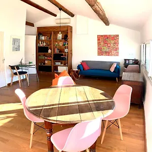  Appartement A Spacious, Sunny & Calm Loft In Avignon's Heart